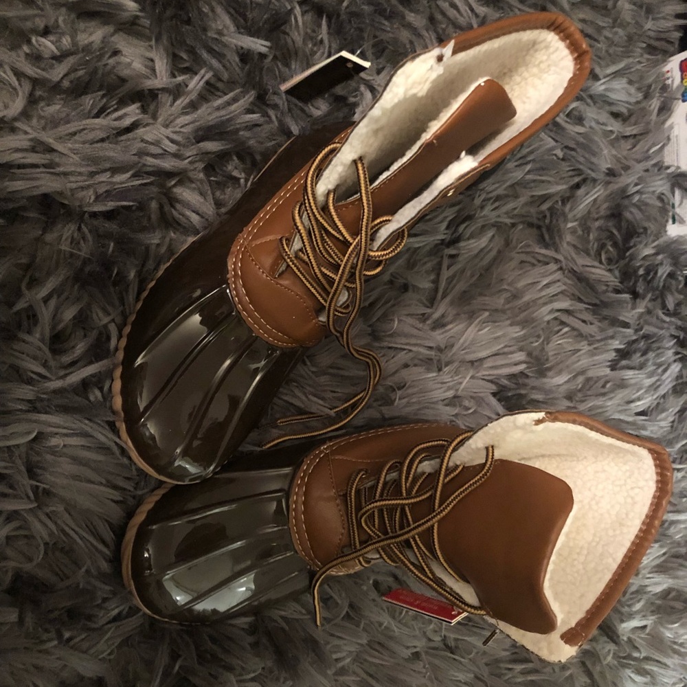 Henry Ferrera Plaid Duck Boots